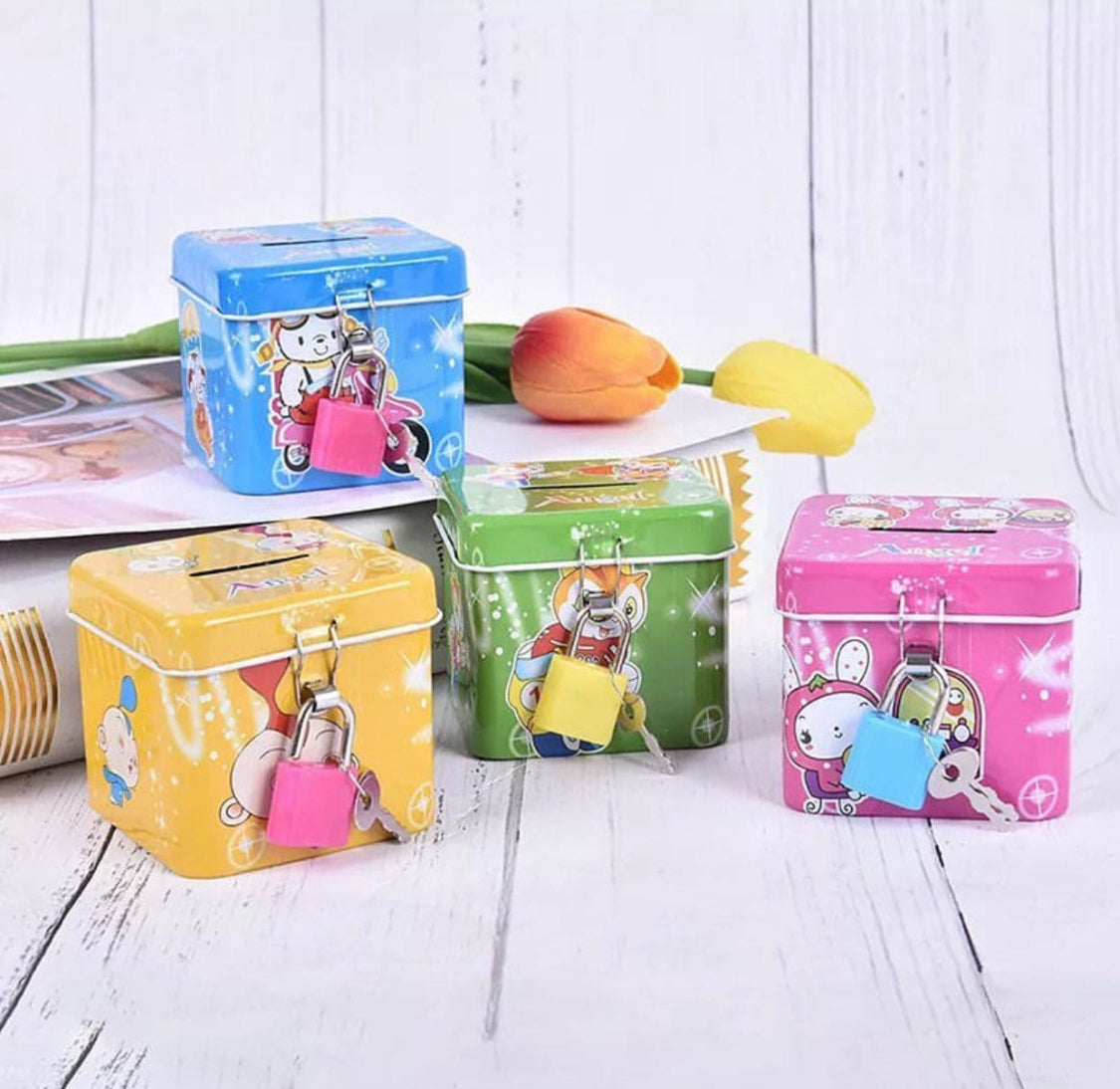 Cute Cartoon Piggy Bank, Kids Money Box, Money Saving Box, Money Box with Lock Key Cute Cartoon Piggy Bank, Kids Money Box, Money Saving Box, Money Box with Lock Key